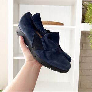 Clarks Blue Suede Slip On Artisan Daelyn Monarch Loafers